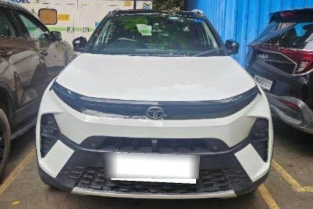 Tata Nexon फीयरलेस प्लस पीएस ड्यूल टोन Second-hand 2025 Tata Nexon फीयरलेस प्लस पीएस ड्यूल टोन for sale in Virar