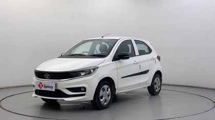 2022 Tata Tiago XT CNG