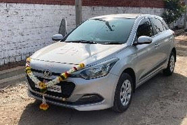 Hyundai i20 Sportz 1.2 Second-hand 2015 Hyundai i20 Sportz 1.2 for sale in Belgaum