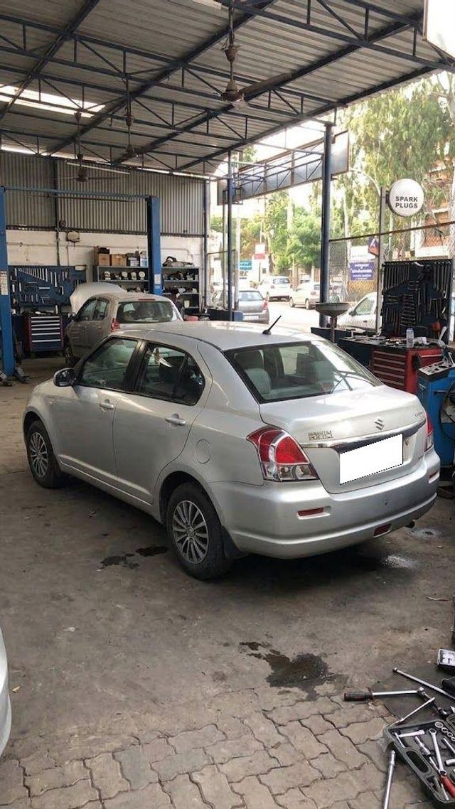 Maruti Suzuki Swift Dzire Vdi बीएस4 Second-hand 2011 Maruti Suzuki Swift Dzire Vdi बीएस4 for sale in Nashik
