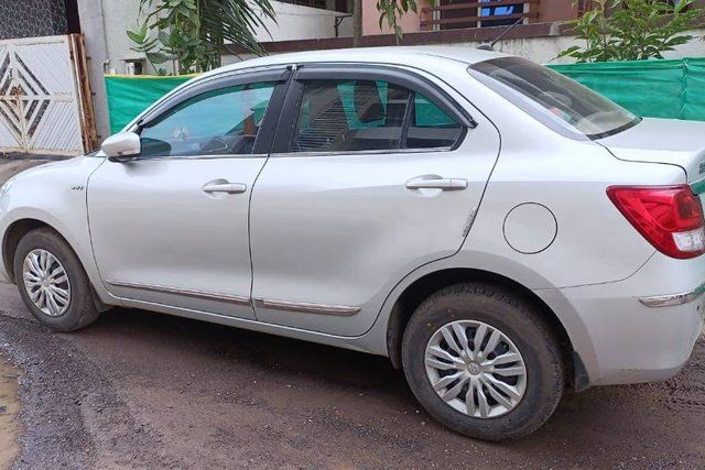 Maruti Suzuki Swift Dzire वीएक्सआई 1.2 Second-hand 2019 Maruti Suzuki Swift Dzire वीएक्सआई 1.2 for sale in Nashik