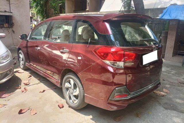 Honda Mobilio RS i-DTEC Second-hand 2014 Honda Mobilio RS i-DTEC for sale in Mumbai