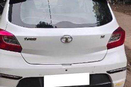 2020 Tata Tiago XE