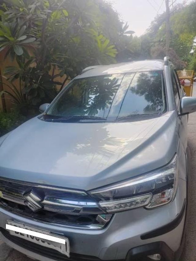 Second-hand 2023 Maruti Suzuki XL6 जेटा एटी for sale in New Delhi