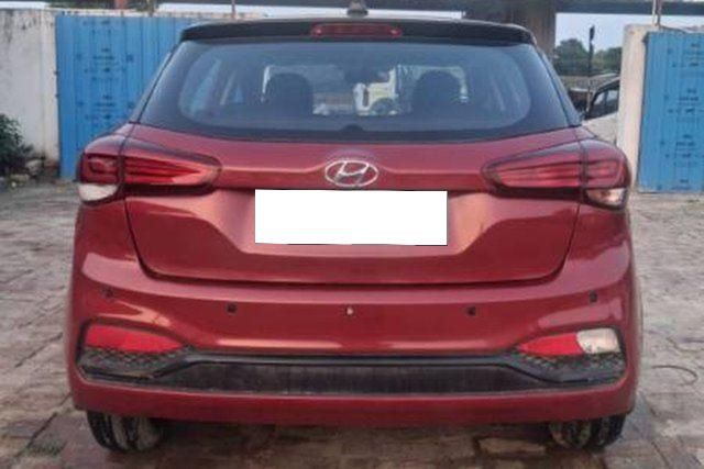 Second-hand 2018 Hyundai i20 1.2 मैग्ना एग्जीक्यूटिव for sale in Barabanki