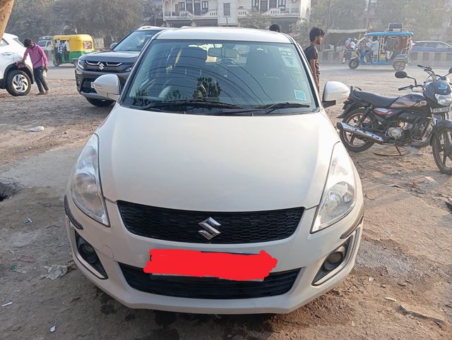 Maruti Suzuki Swift VXI Second-hand 2016 Maruti Suzuki Swift VXI for sale in New Delhi