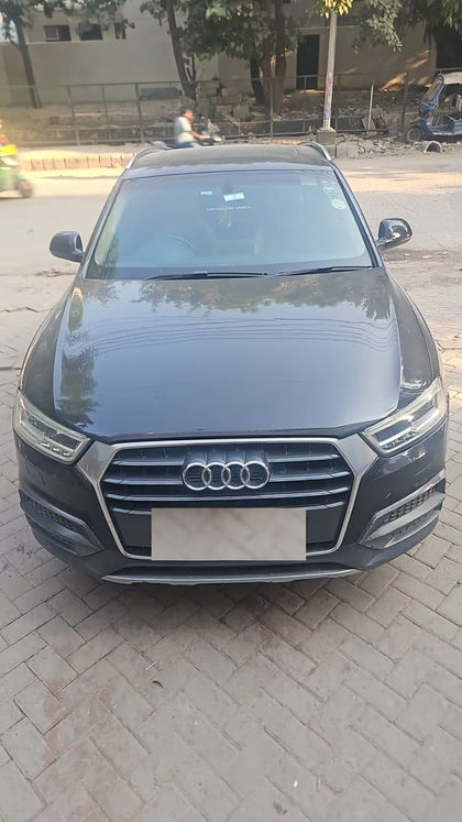 2017 Audi Q3 30 TFSI प्रीमियम FWD
