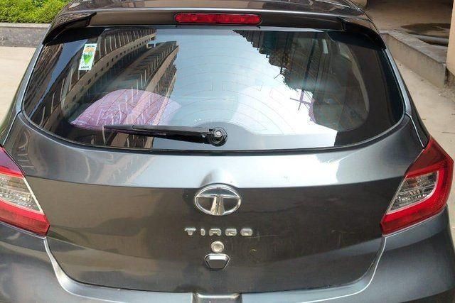 Tata Tiago XZ 2020-2022 Second-hand 2021 Tata Tiago XZ 2020-2022 for sale in Greater Noida