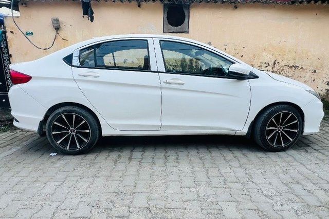 Second-hand 2014 Honda City i DTEC एसवी for sale in Dehradun