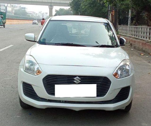 Maruti Suzuki Swift LXI Second-hand 2020 Maruti Suzuki Swift LXI for sale in Noida