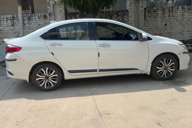 Honda City i-DTEC ZX Second-hand 2017 Honda City i-DTEC ZX for sale in Agra