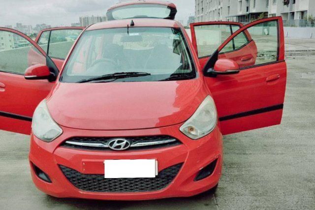 Hyundai i10 Magna Second-hand 2011 Hyundai i10 Magna for sale in Pune