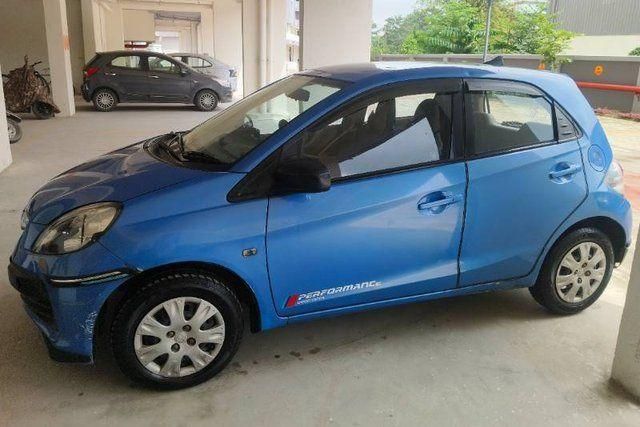 Honda Brio S MT Second-hand 2013 Honda Brio S MT for sale in Siliguri