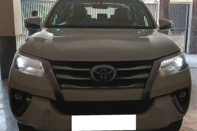 Toyota Fortuner 2.8 2WD MT BSIV Second-hand 2018 Toyota Fortuner 2.8 2WD MT BSIV for sale in Faridabad