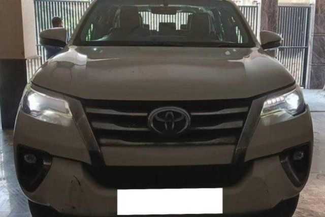 Toyota Fortuner 2.8 2WD MT BSIV Second-hand 2018 Toyota Fortuner 2.8 2WD MT BSIV for sale in Faridabad