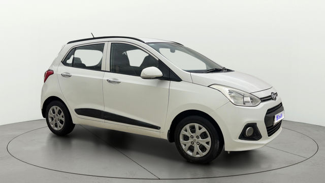 Hyundai Grand i10 Sportz Second-hand 2014 Hyundai Grand i10 Sportz for sale in New Delhi