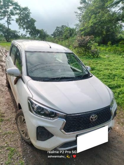 2025 Toyota Rumion एस रेनफोर्स्ड