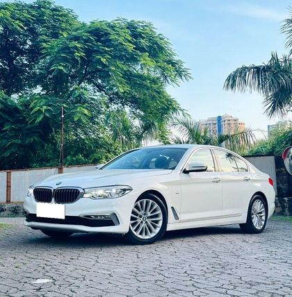 2018 BMW 5 Series 520d लक्ज़री Line