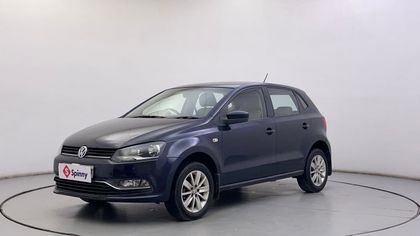 2014 Volkswagen Polo पेट्रोल हाईलाइन 1.2L