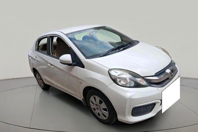 Honda Amaze एस रेनफोर्स्ड i-Vtech Second-hand 2016 Honda Amaze एस रेनफोर्स्ड i-Vtech for sale in Jamnagar