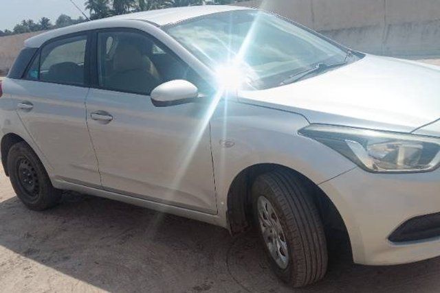 Second-hand 2016 Hyundai i20 मैग्ना 1.2 for sale in Belgaum
