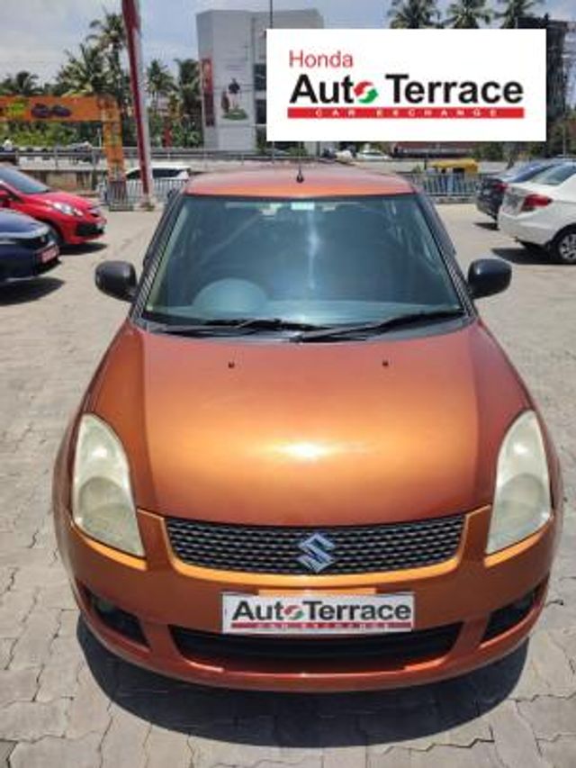Maruti Suzuki Swift VXI Second-hand 2010 Maruti Suzuki Swift VXI for sale in Thiruvananthapuram