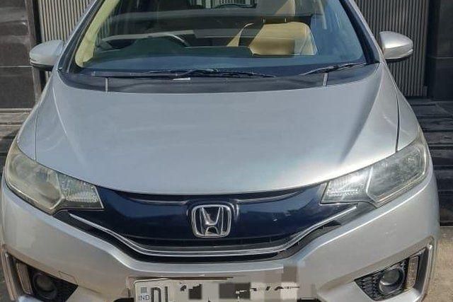 Honda Jazz 1.2 वी AT i VTEC Second-hand 2015 Honda Jazz 1.2 वी AT i VTEC for sale in New Delhi