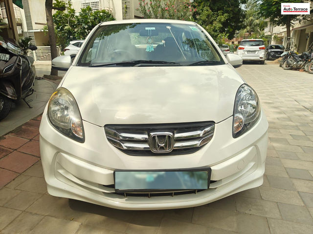Honda Amaze SX i-VTEC Second-hand 2015 Honda Amaze SX i-VTEC for sale in Ahmedabad