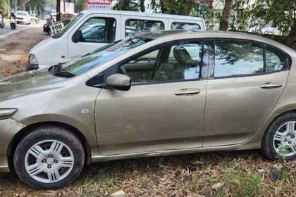 2011 Honda City एस रेनफोर्स्ड