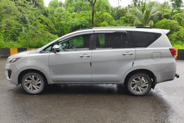 Toyota Innova Crysta 2.4 VX 8 STR Second-hand 2021 Toyota Innova Crysta 2.4 VX 8 STR for sale in Navi Mumbai