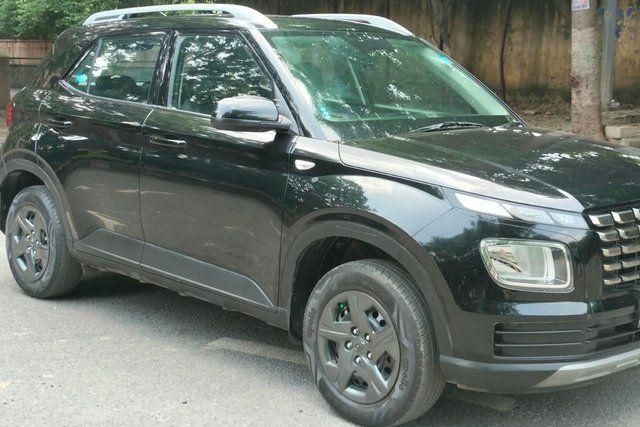 Hyundai Venue S Opt BSVI Second-hand 2023 Hyundai Venue S Opt BSVI for sale in New Delhi