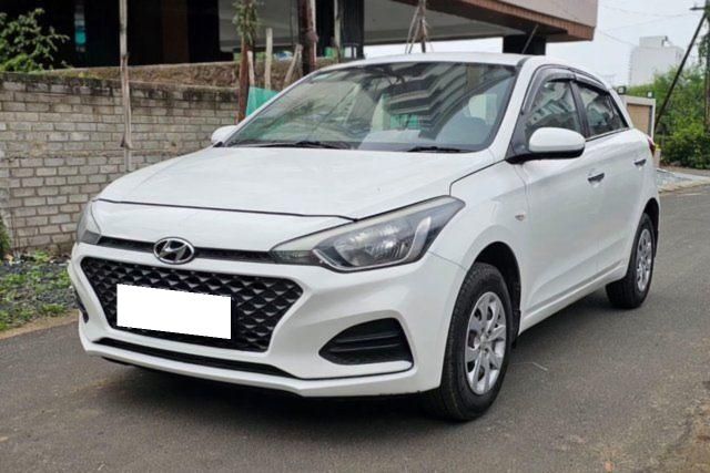 Hyundai i20 Magna Plus BSIV Second-hand 2018 Hyundai i20 Magna Plus BSIV for sale in Nagpur