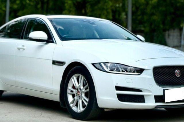 Jaguar XE 2.0L Diesel Prestige Second-hand 2017 Jaguar XE 2.0L Diesel Prestige for sale in New Delhi