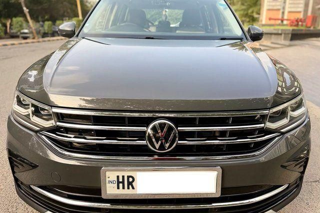 Volkswagen Tiguan 2.0 TSI Elegance Second-hand 2024 Volkswagen Tiguan 2.0 TSI Elegance for sale in New Delhi