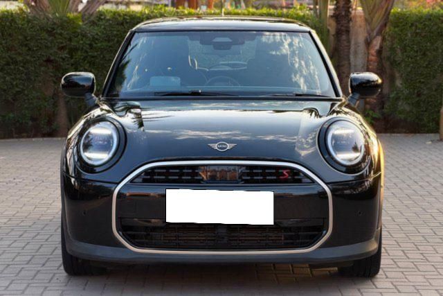 Mini 3 DOOR S Second-hand 2024 Mini 3 DOOR S for sale in Surat