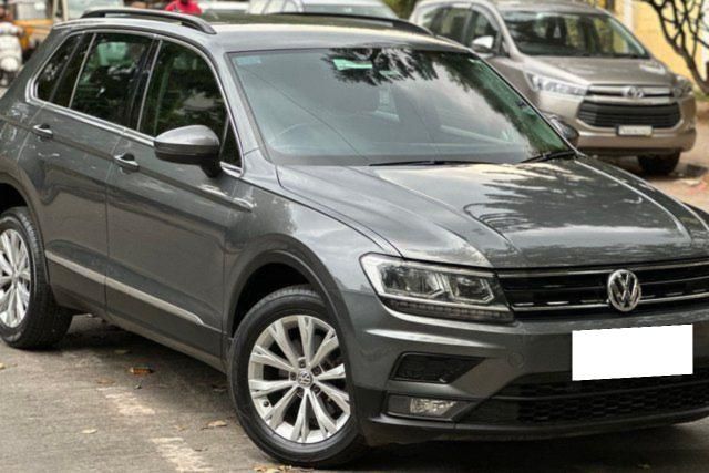 Second-hand 2017 Volkswagen Tiguan 2.0 TDI Comfortline for sale in Bangalore
