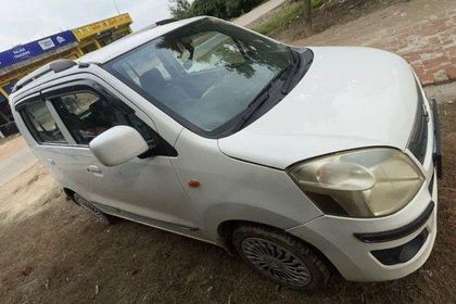 2017 Maruti Suzuki Wagon R Stingray वीएक्सआई