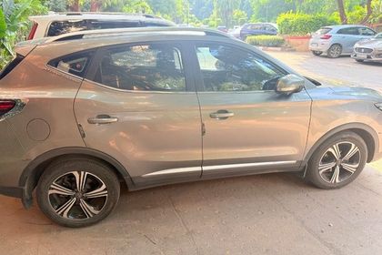 2021 MG Astor Savvy CVT Red BSVI