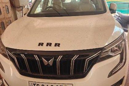 2022 महिंद्रा एक्सयूवी700 AX7 BSVI