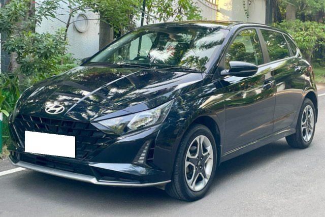 Hyundai i20 Sportz IVT Second-hand 2024 Hyundai i20 Sportz IVT for sale in Chennai
