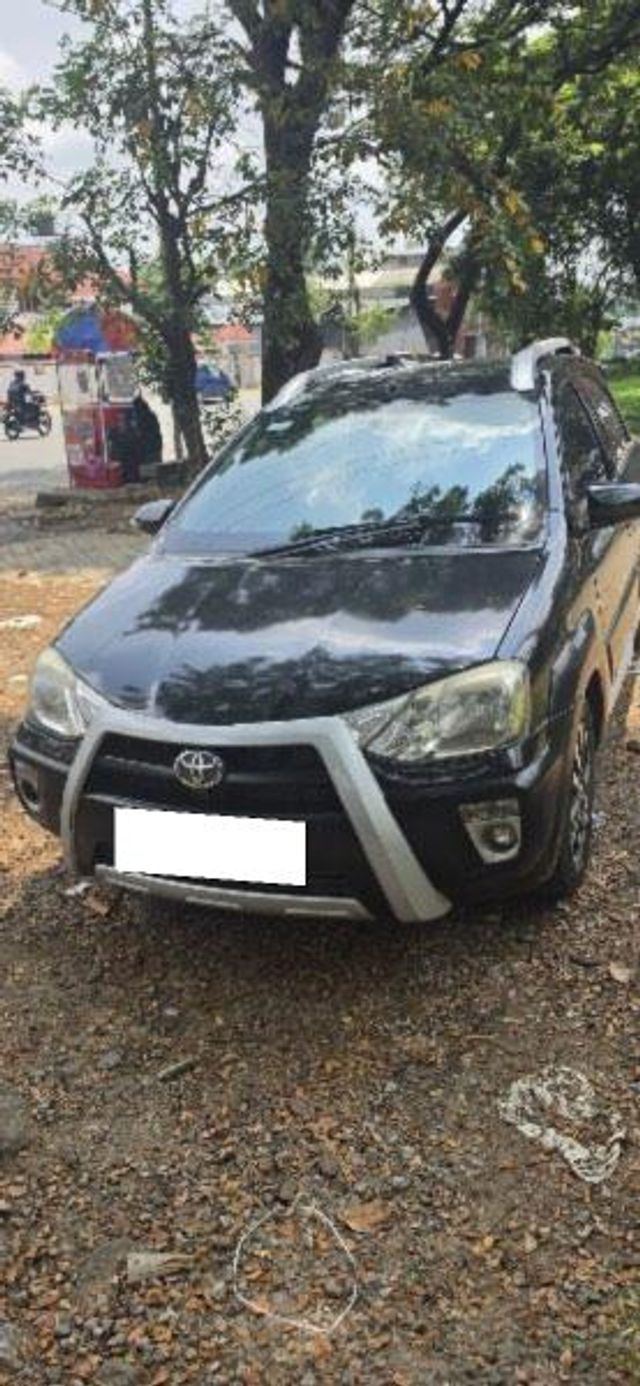 Toyota Etios Cross 1.4L VD Second-hand 2014 Toyota Etios Cross 1.4L VD for sale in Palakkad