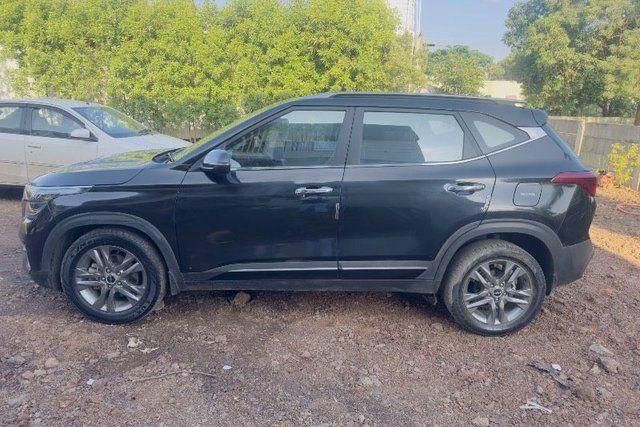 Kia Seltos एचटीएक्स IVT जी Second-hand 2022 Kia Seltos एचटीएक्स IVT जी for sale in Nashik