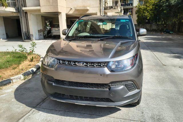 Mahindra KUV 100 mFALCON D75 K6 Second-hand 2017 Mahindra KUV 100 mFALCON D75 K6 for sale in Gurgaon
