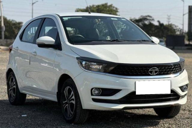 Tata Tiago XZ 2020-2022 Second-hand 2020 Tata Tiago XZ 2020-2022 for sale in Chandrapur