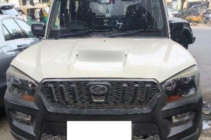 2015 Mahindra Scorpio S2 7 Seater