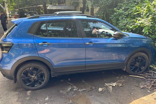 Second-hand 2024 Volkswagen Taigun 1.0 जीटी Line AT for sale in Mumbai
