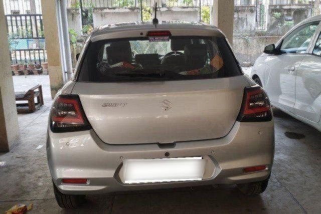 Maruti Suzuki Swift जेडएक्सआई एएमटी Second-hand 2025 Maruti Suzuki Swift जेडएक्सआई एएमटी for sale in Kolkata
