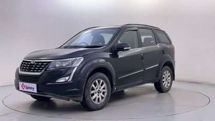 2019 Mahindra XUV500 W9 2WD
