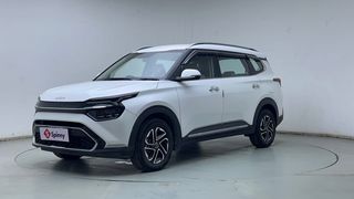 Used Luxury Plus 6 STR Diesel