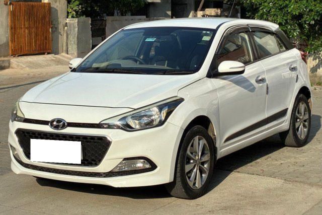 Hyundai i20 एस्टा 1.2 Second-hand 2014 Hyundai i20 एस्टा 1.2 for sale in Nagpur